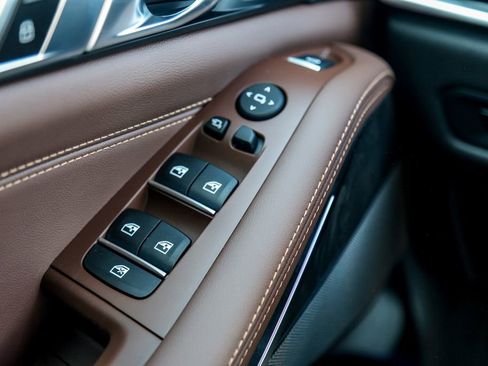 New 2026 BMW X5 xDrive40i w/ M Sport Package image 18