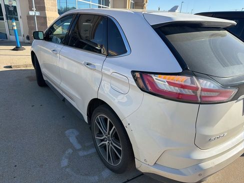 Used 2019 Ford Edge Titanium w/ Equipment Group 301A image 2