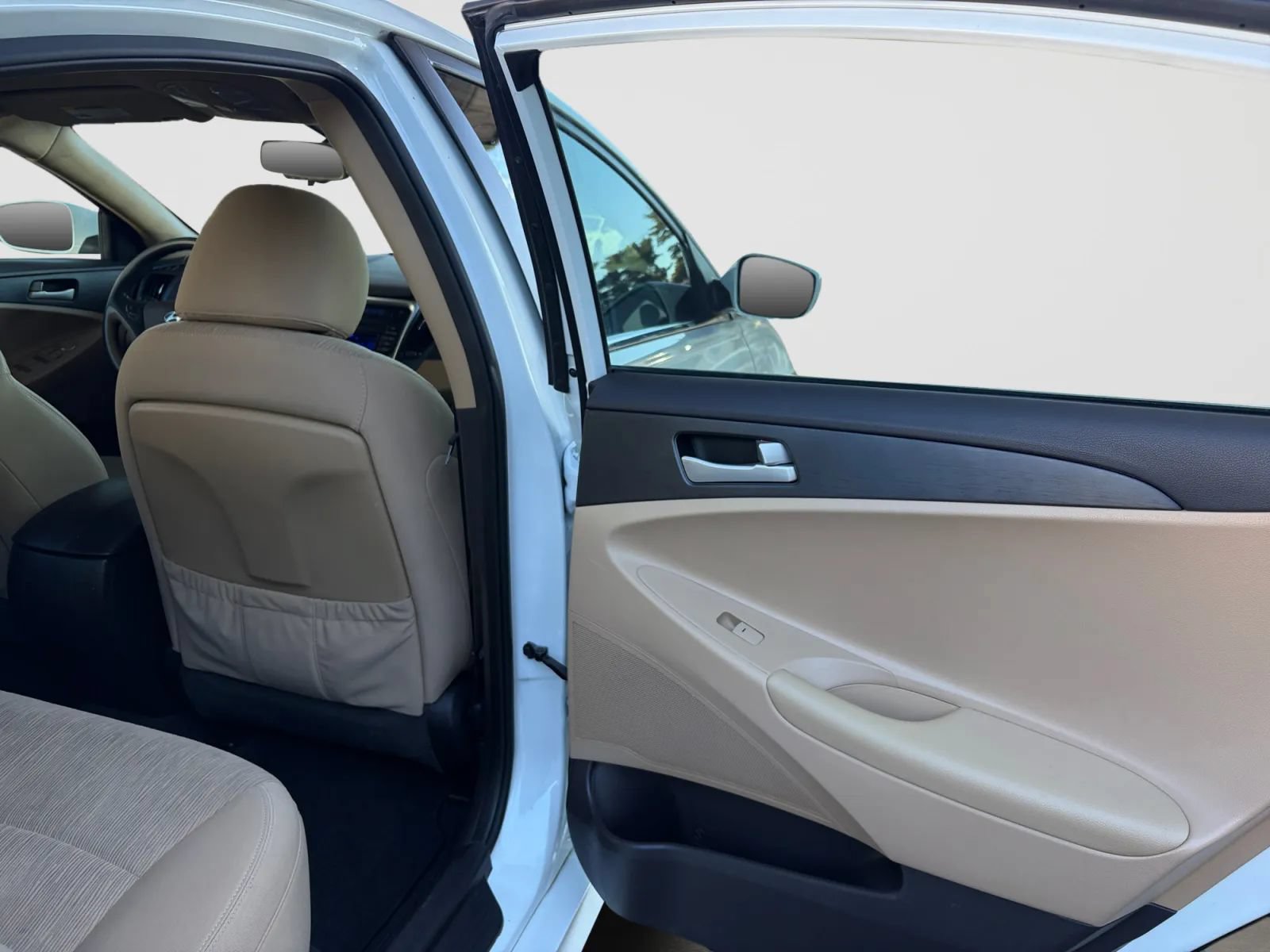 Used 2014 Hyundai Sonata GLS FWD image 17