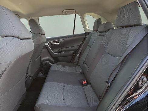 Used 2025 Toyota RAV4 XLE image 10