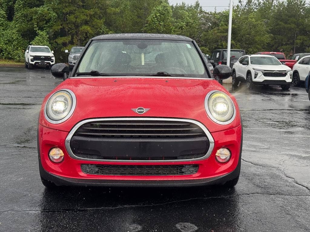 Used 2019 MINI Cooper 2-Door Hardtop FWD image 8