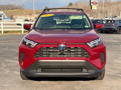 Used 2023 Toyota RAV4 XLE w/ Convenience Package image 11
