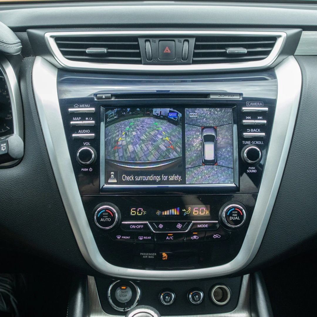 Used 2017 Nissan Murano Platinum w/ Platinum Technology Package FWD image 32