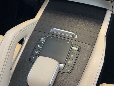 Used 2022 Mercedes-Benz GLE 350 image 50