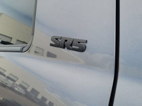 Used 2021 Toyota Tundra SR5 RWD image 11