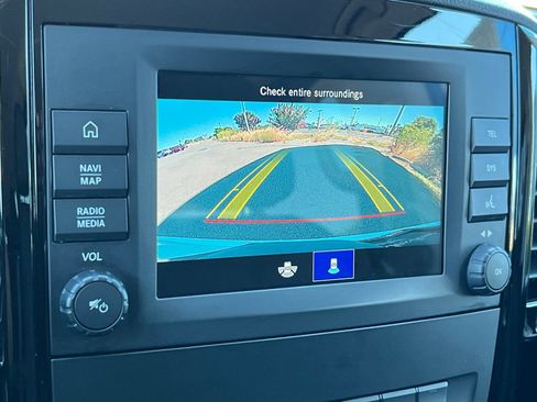 Used 2023 Mercedes-Benz Metris Passenger image 24