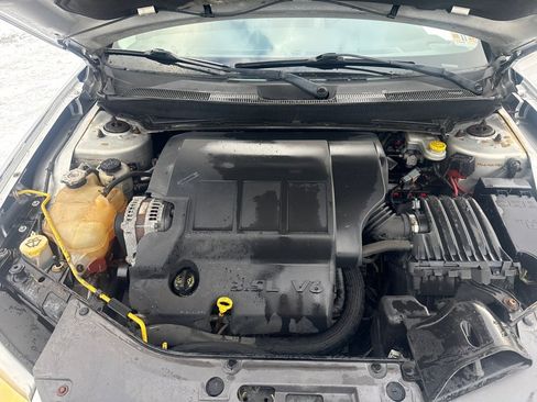 Used 2009 Chrysler Sebring Limited image 21