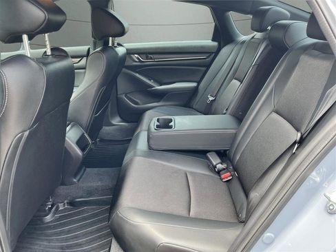 Used 2022 Honda Accord Sport image 17