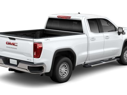 New 2026 GMC Sierra 1500 SLE w/ Preferred Package