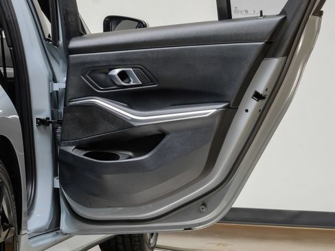 Used 2026 BMW 330i Sedan RWD image 48