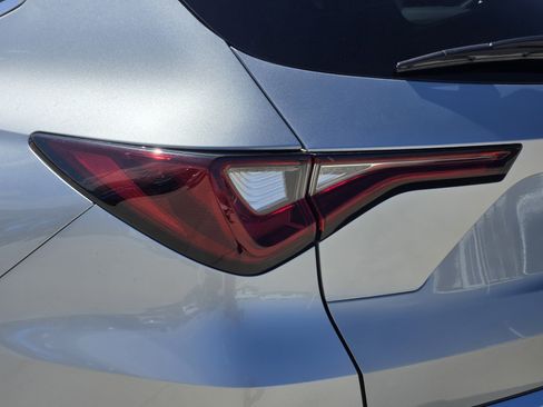 Used 2026 Acura MDX w/ Technology Package image 11