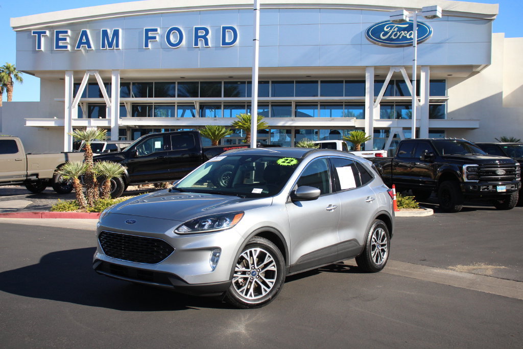 Certified 2022 Ford Escape SEL FWD image 2
