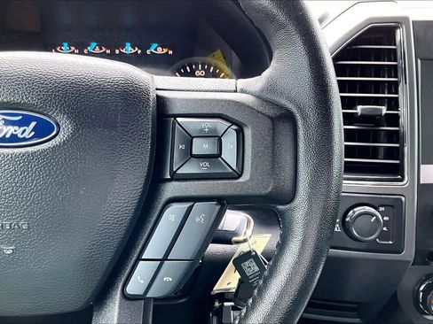 Used 2018 Ford F150 XLT w/ Equipment Group 302A Luxury AWD/4WD image 27