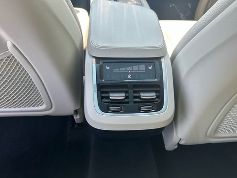 Used 2023 Volvo XC90 B6 Plus w/ Protection Package AWD/4WD image 25