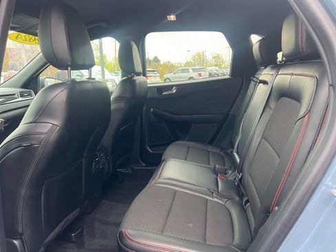 Used 2024 Ford Escape ST-Line w/ Tech Pack #1 AWD/4WD image 15