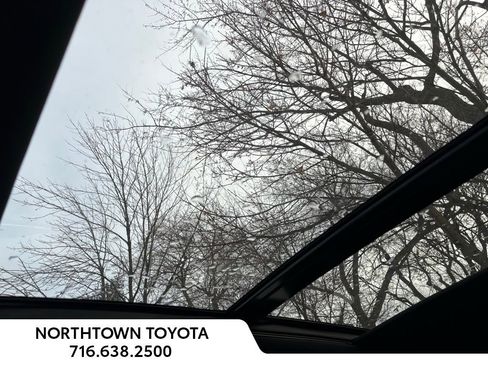 Used 2020 Cadillac XT5 Premium Luxury image 23