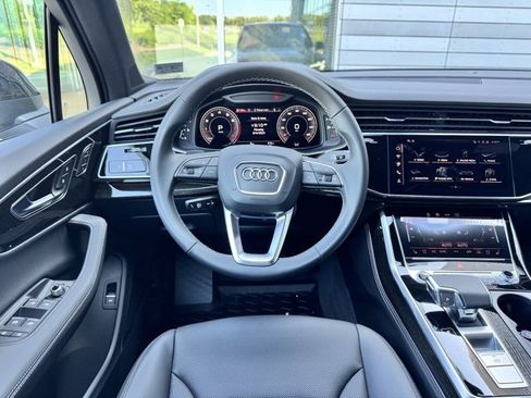 New 2025 Audi Q7 3.0T Premium Plus image 12