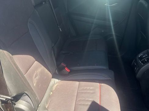 Used 2020 Chevrolet Blazer RS AWD/4WD image 10