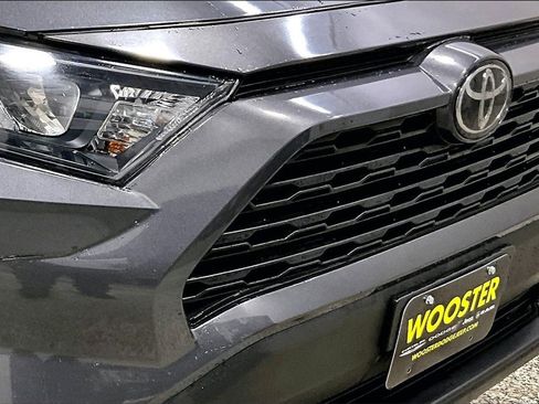 Used 2019 Toyota RAV4 LE image 31