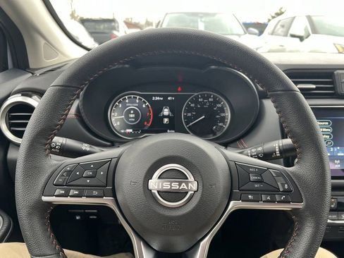 Certified 2025 Nissan Versa SR w/ Trunk Package FWD image 19