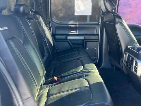 Used 2017 Ford F450 Platinum image 19