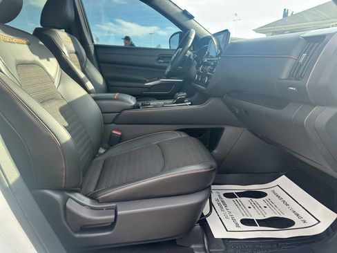 Used 2023 Nissan Pathfinder Rock Creek image 19