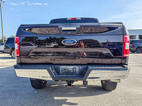 Used 2019 Ford F150 XLT w/ Equipment Group 302A Luxury AWD/4WD image 5