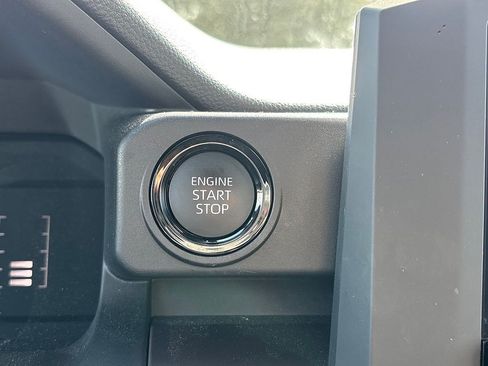 Used 2026 Toyota Tacoma SR5 AWD/4WD image 13