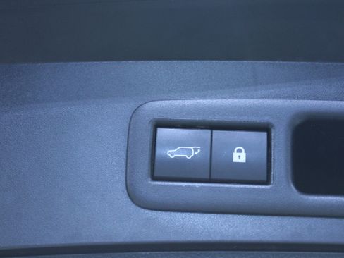 Used 2019 Lexus UX 200 F Sport w/ F Sport Premium Package image 26