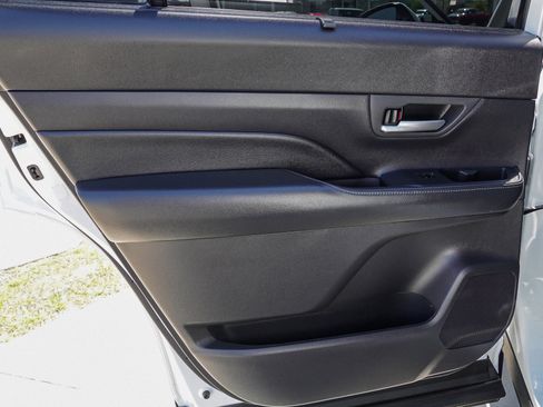Certified 2025 Toyota Grand Highlander AWD image 25