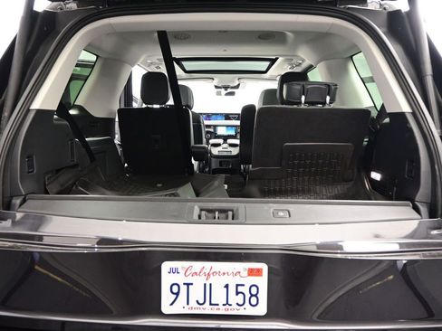 Used 2025 Lincoln Navigator Reserve image 28