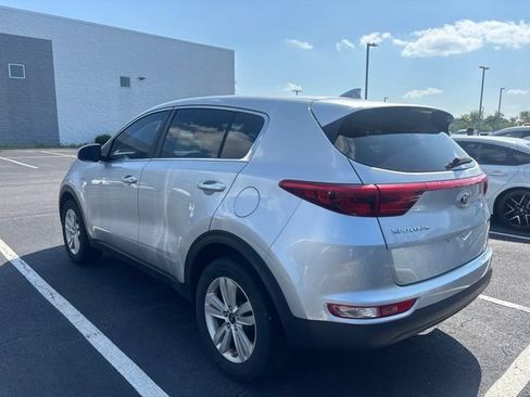 Used 2018 Kia Sportage LX AWD/4WD image 6