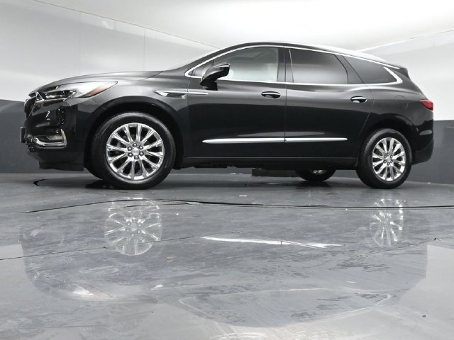 Used 2020 Buick Enclave Premium w/ Sun and Sites Package AWD/4WD image 41