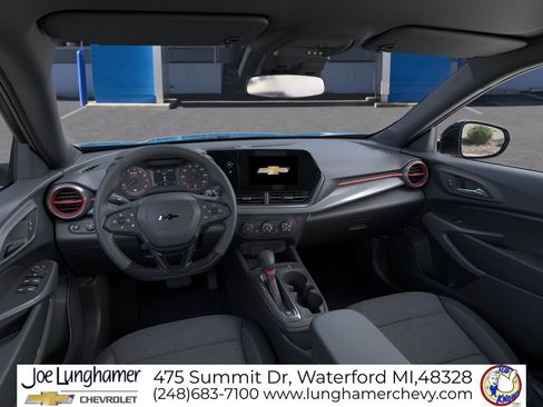 New 2026 Chevrolet Trax RS w/ Driver Confidence Package FWD image 16