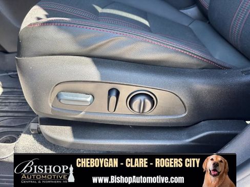 Used 2024 Chevrolet Equinox RS w/ LPO, Floor Liner Package AWD/4WD image 26