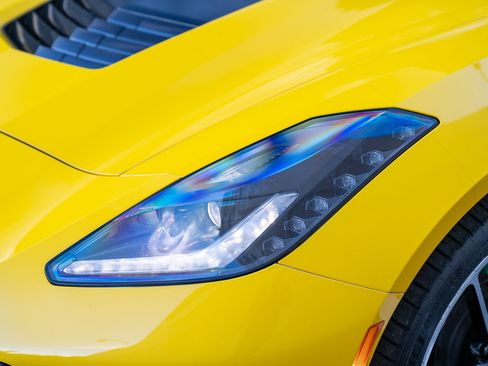 Used 2015 Chevrolet Corvette Stingray Coupe w/ 3LT Preferred Equipment Group image 29