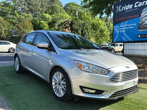 Used 2018 Ford Focus Titanium FWD image 1