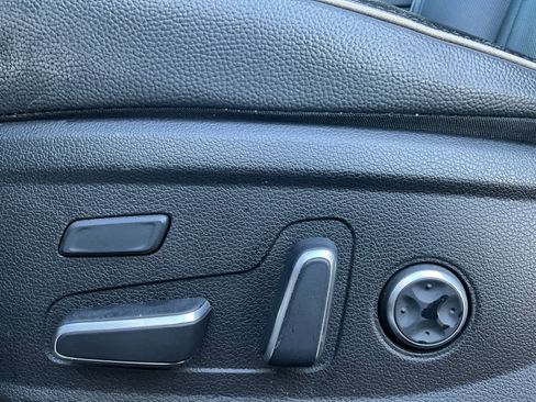 Used 2024 Hyundai Palisade Limited image 20