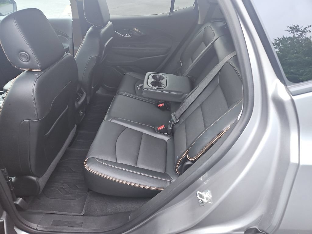 Used 2023 GMC Terrain AT4 w/ LPO, Floor Liner Package AWD/4WD image 23