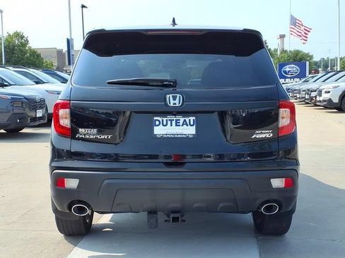 Used 2021 Honda Passport Sport image 6