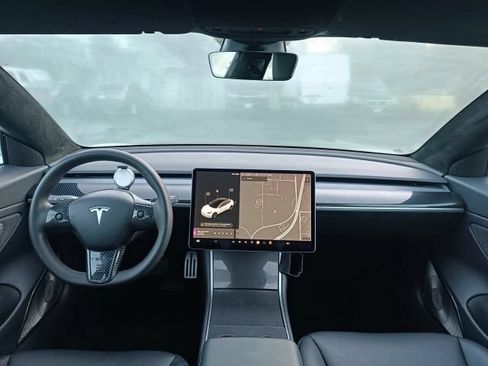 Used 2020 Tesla Model 3 Standard Range Plus RWD image 12