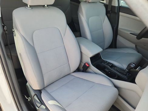 Used 2021 Hyundai Tucson Sport image 14