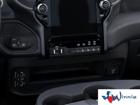 New 2026 RAM 3500 Tradesman AWD/4WD image 28