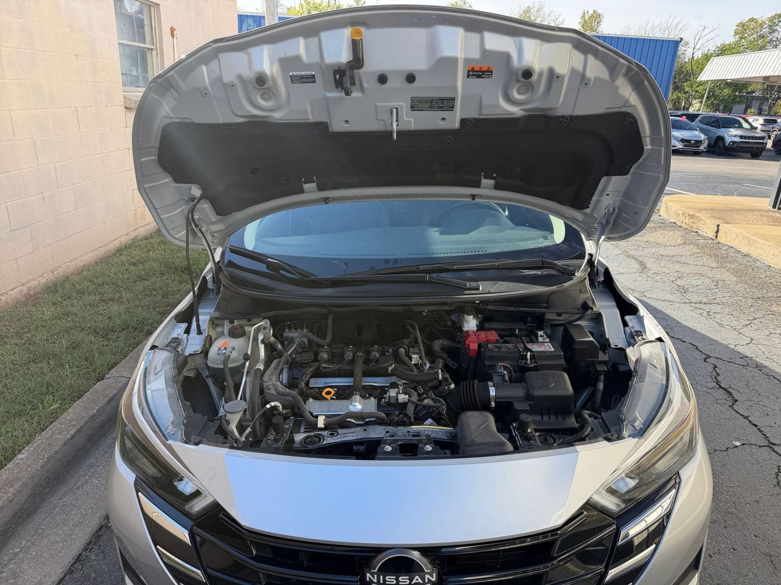 Used 2025 Nissan Versa SV FWD image 29