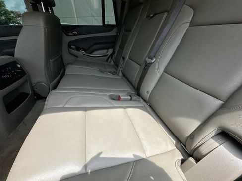 Used 2018 Chevrolet Tahoe LT AWD/4WD image 4