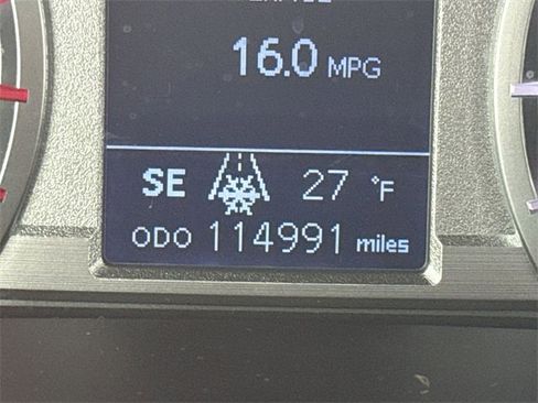 Used 2018 Toyota 4Runner SR5 Premium image 33