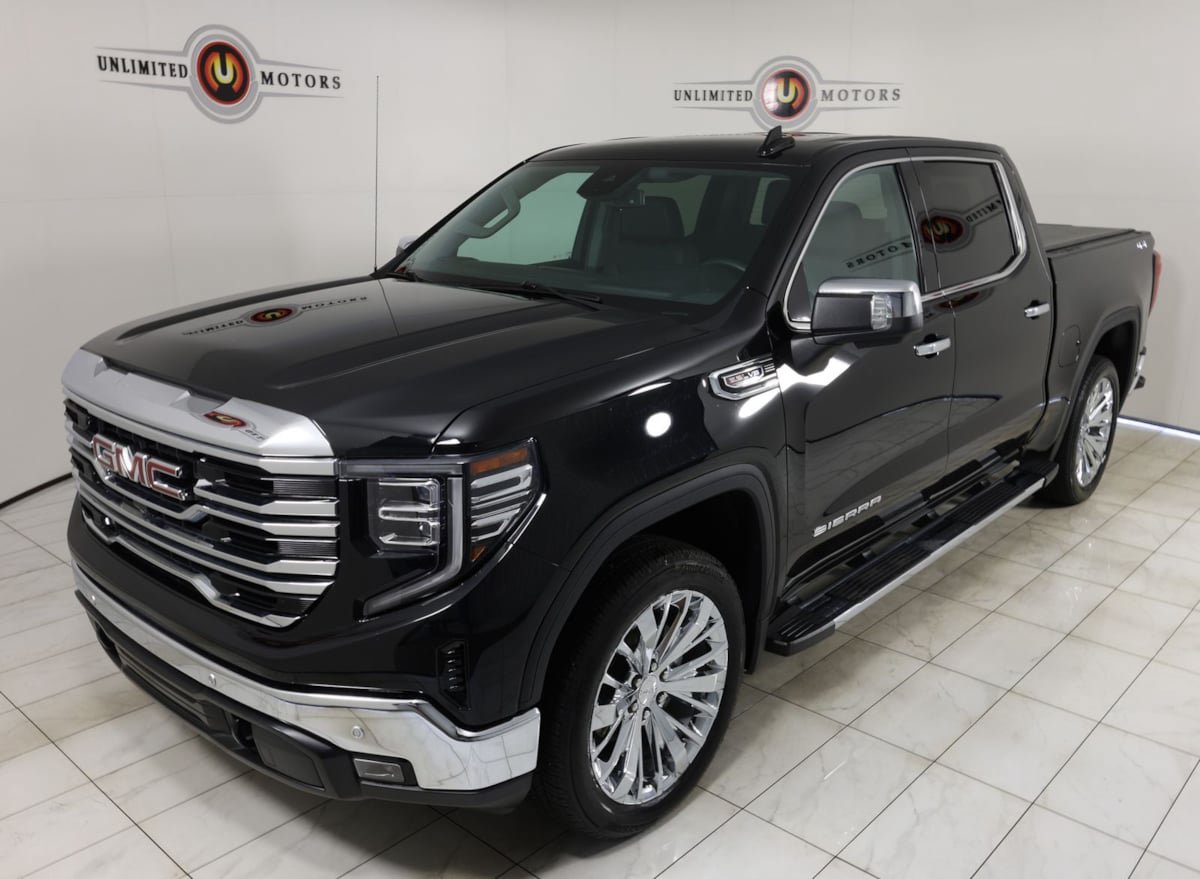 Used 2023 GMC Sierra 1500 SLT w/ SLT Premium Package AWD/4WD image 35