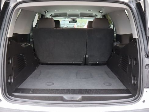 Used 2019 Chevrolet Tahoe LS image 19