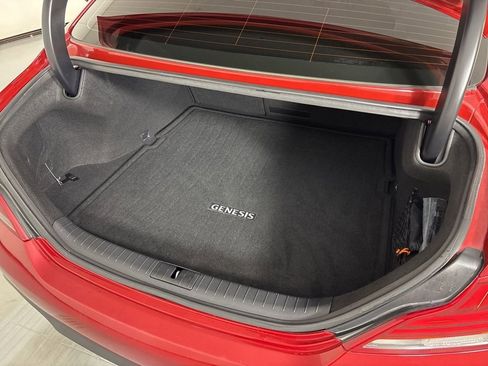 Used 2019 Genesis G70 2.0T Advanced image 18