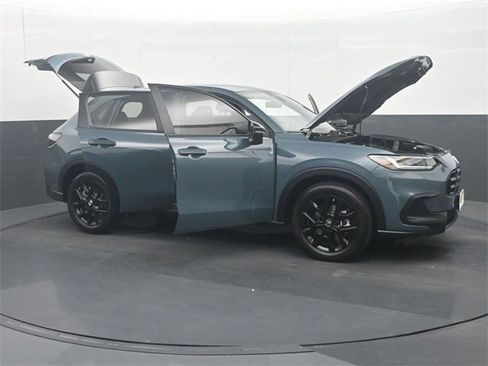 Used 2023 Honda HR-V Sport image 35